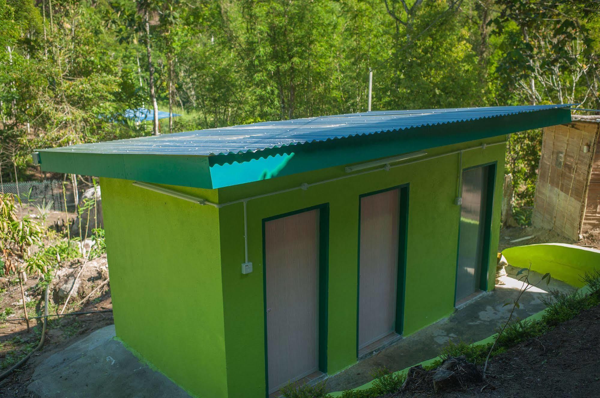 Rain Forest Inn Ringlet Exterior photo